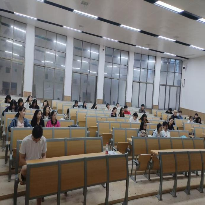 가난한 학교 - Ybliouke 자선 행사